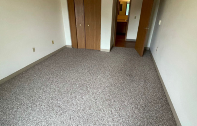 2 beds, 1 bath, 1,000 sqft, $1,025, Unit TE218X-217