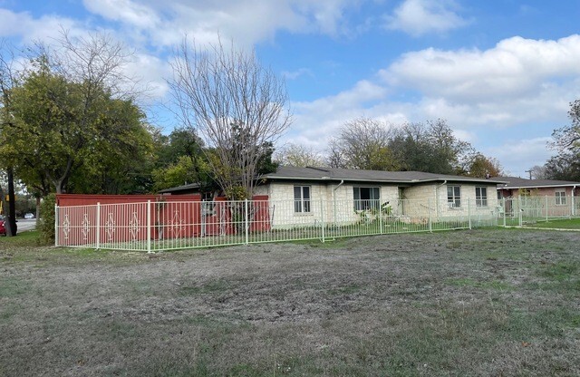 243 BEVERLY DR