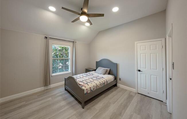 10214 MORNING GLORY LN