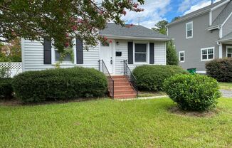 Cozy, move in ready Ranch style home located in the Sedgefield Community !