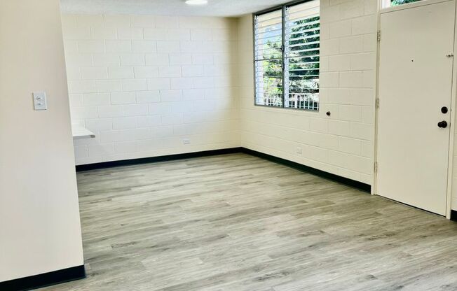 510 Magellan Ave - Fully renovated and Spacious 2 bedroom with 1 covered parking stall and Pet Friendly!