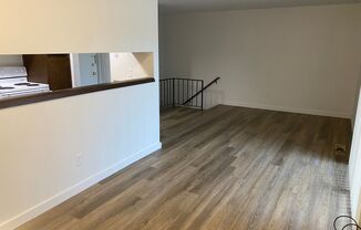 2 beds, 1.5 baths, 800 sqft, $950, Unit 49C