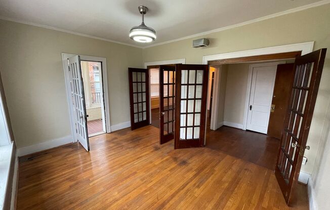 6 beds, 2 baths, 3,000 sqft, $2,849, Unit UNIT 19