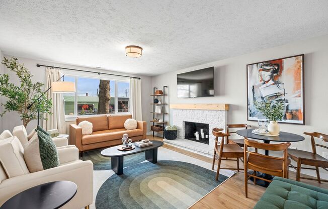 Trendy 2B/1B Unit C I Near Gonzaga/WSU/EWU & 5 Hospitals I Pet Friendly