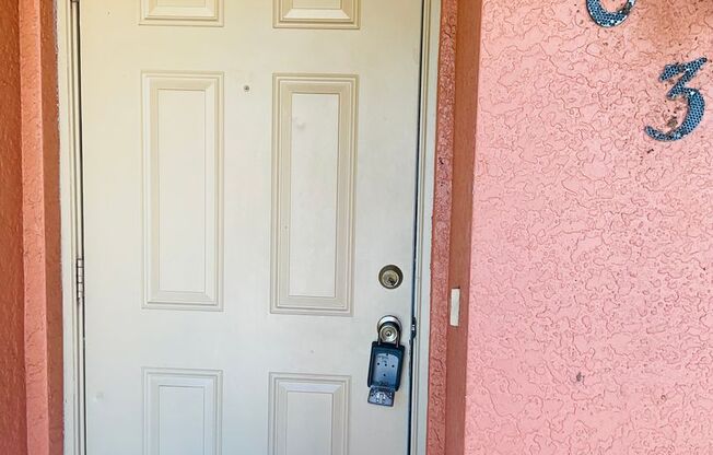 2 beds, 1 bath, 900 sqft, $1,295, Unit UNIT# 203