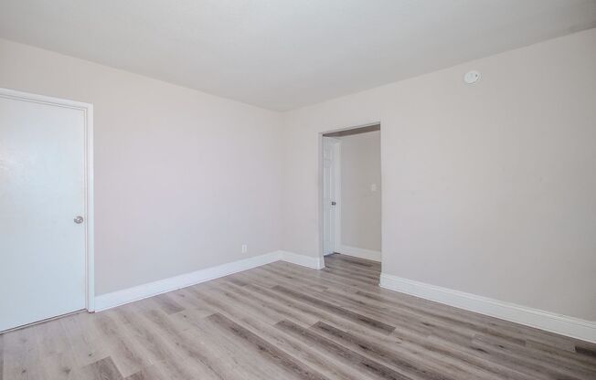 1131-1135 E. 4th St.