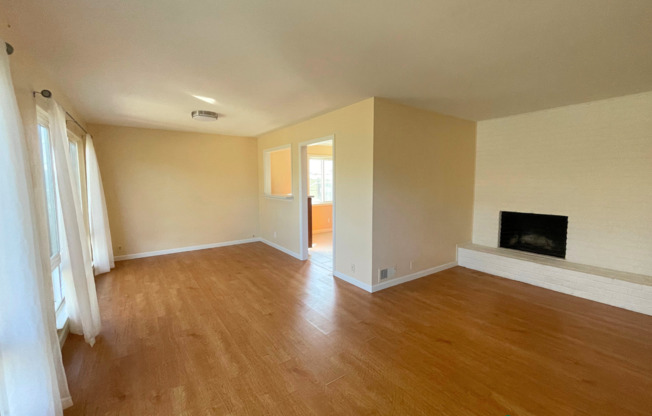 Large 3 Bedroom, 2 Bathroom in Daly City