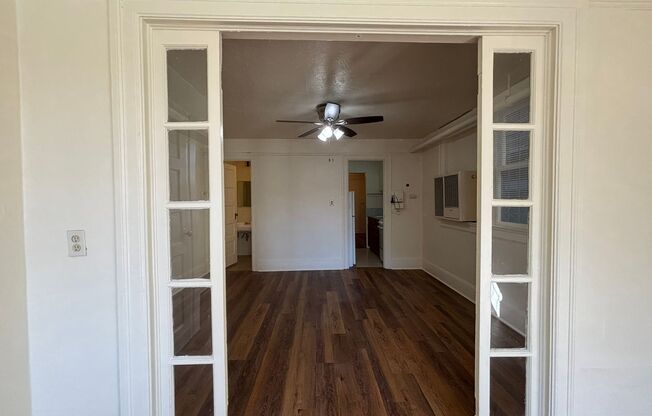 1 bed, 1 bath, 405 sqft, $1,150, Unit 101