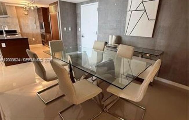 2 beds, 2 baths, 1,325 sqft, $5,000, Unit 465 Brickell Ave # 619