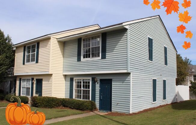 Perfect Location! Charming 3 Bedroom/2.5 Bath near I-75!