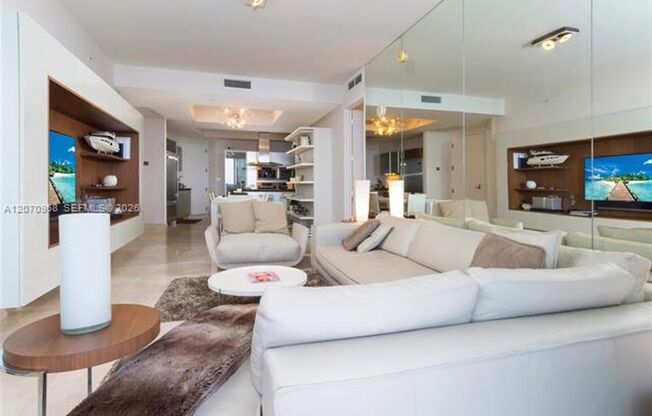 2 beds, 2.5 baths, $7,900, Unit # 4208
