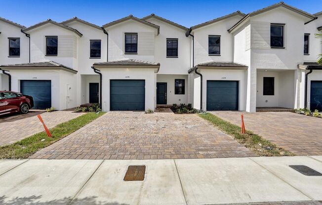 Beautiful 2-story townhome with 3 beds and 2.5 baths, single car garage at Siena Reserve