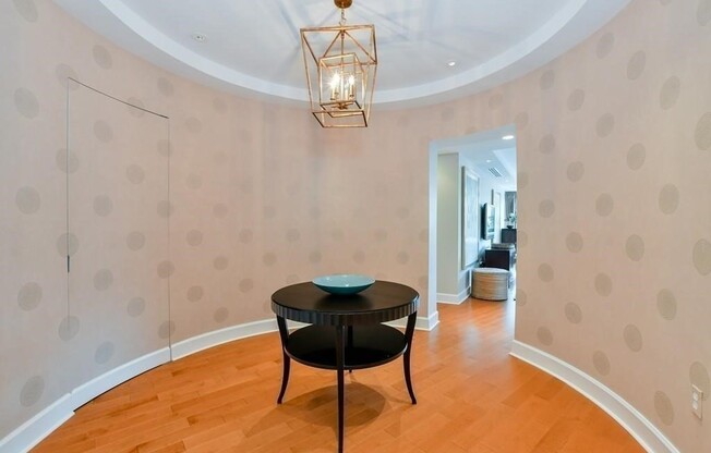 3 beds, 2.5 baths, 1,737 sqft, $6,800, Unit 310