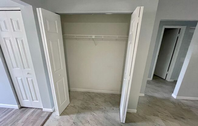 2 beds, 2 baths, 800 sqft, $1,550, Unit Unit 212