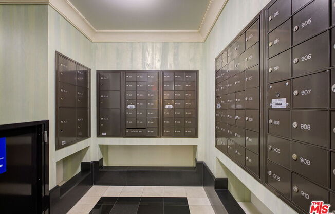 2 beds, 2 baths, 1,910 sqft, $6,995, Unit 612