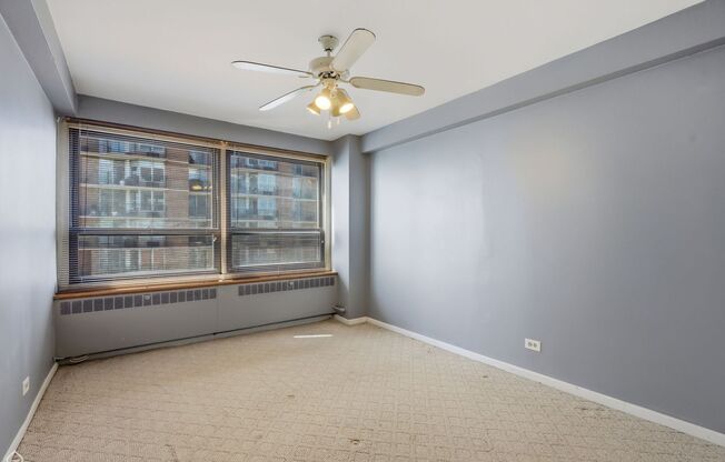 1 bed, 1 bath, 700 sqft, $1,950, Unit 418-1303