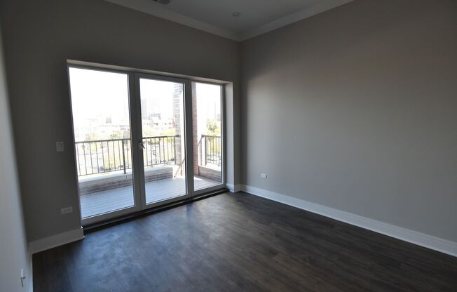 2 beds, 2 baths, 950 sqft, $3,550, Unit 927-201