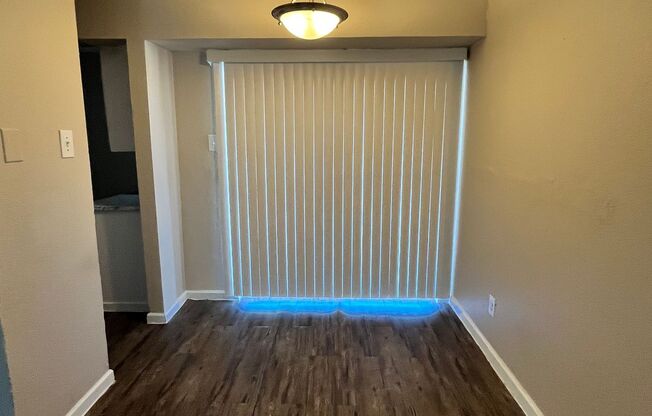 1 bed, 1 bath, 560 sqft, $1,360, Unit 2014