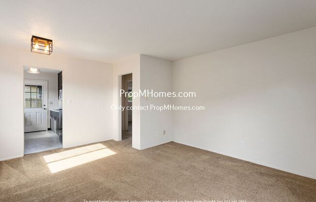 2 beds, 1 bath, $1,349, Unit 2203 NE 81st Avenue