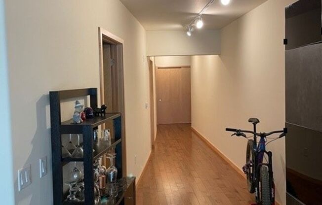 1 bed, 1.5 baths, 1,225 sqft, $2,150, Unit 603