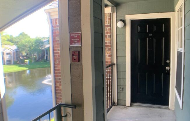 Beautiful 2/2 in an amazing secure community