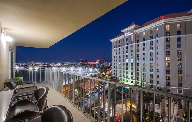 2 beds, 2 baths, $2,799, Unit # 1012