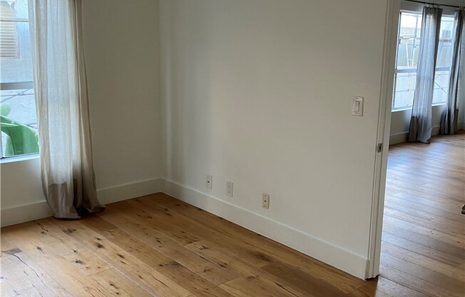 2 beds, 2 baths, 1,100 sqft, $4,395, Unit 202