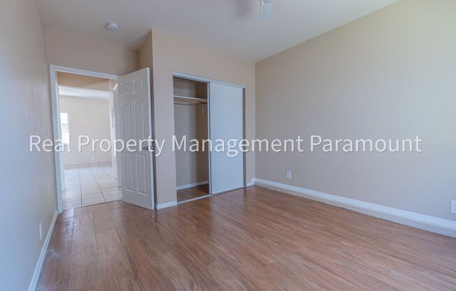 1134 E 103rd Place