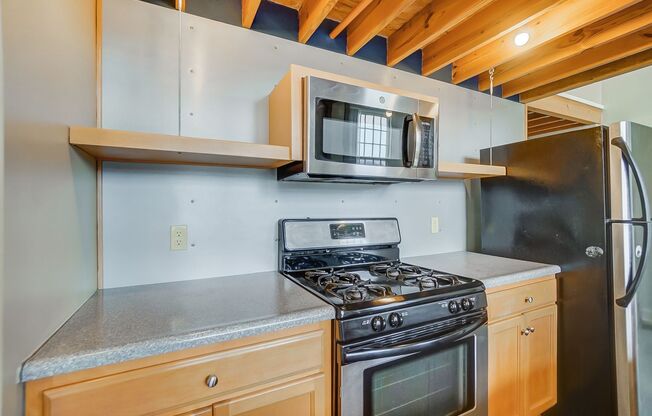 1 bed, 1 bath, 1,295 sqft, $1,787, Unit 3301-413