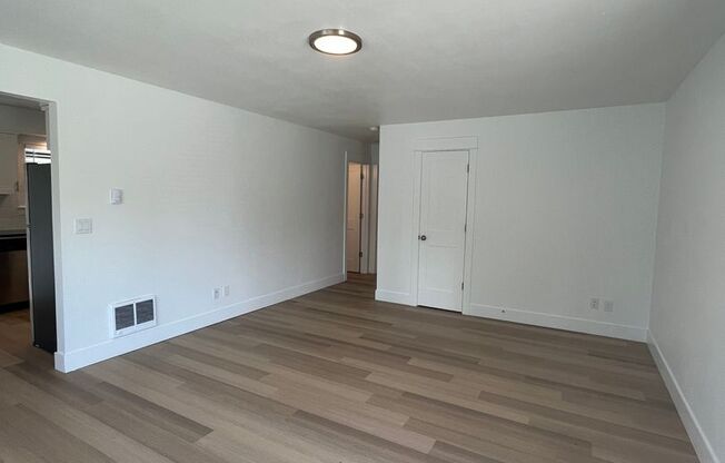 2 beds, 1 bath, $1,895, Unit 9