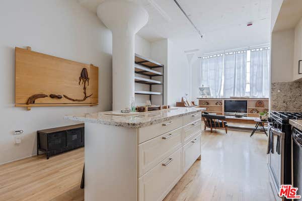 1 bed, 1 bath, 890 sqft, $2,500, Unit 423