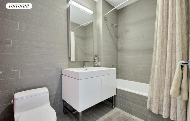 2 beds, 2 baths, 1,170 sqft, $7,500, Unit 38H