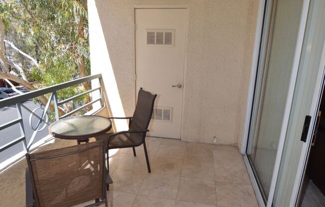 1 bed, 1 bath, $1,750, Unit 218