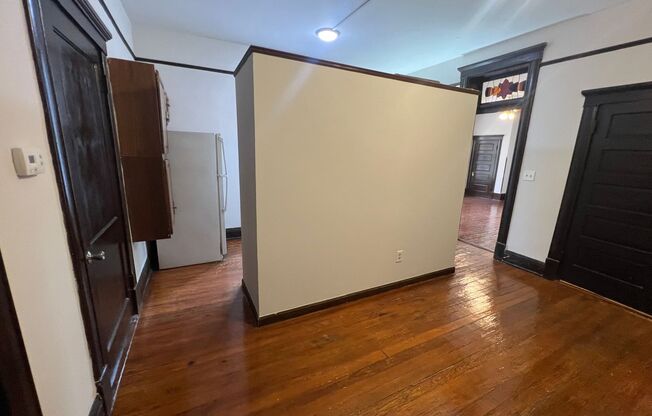 1229 Vinton
