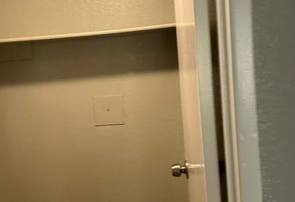 2 beds, 1 bath, 850 sqft, $1,550, Unit 1107 L7