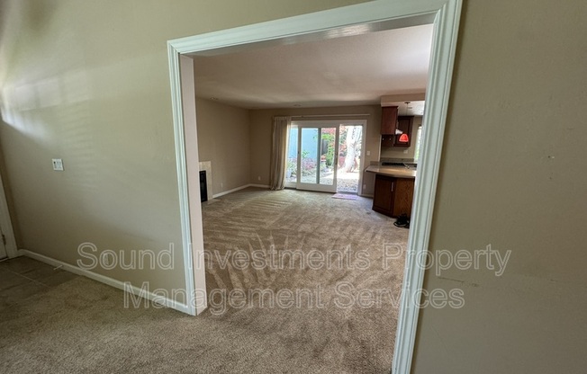 75 FOUNTAINHEAD CT