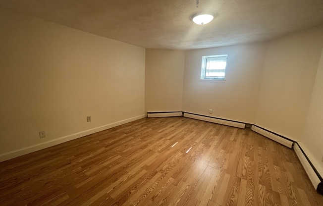 1 bed, 1 bath, 500 sqft, $2,200, Unit 15
