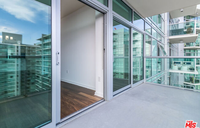 2 beds, 3 baths, 1,434 sqft, $8,000, Unit 1631