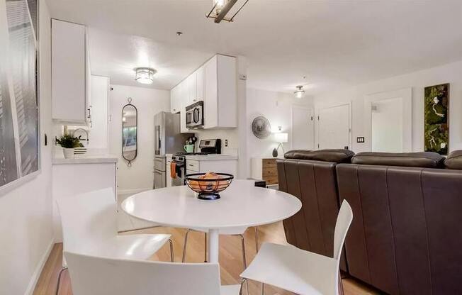 1021 SAN LUIS CIR