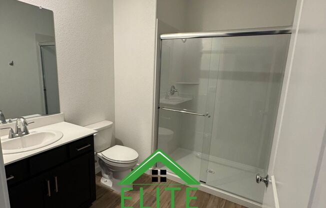 Charming Single-Bedroom Retreat in Manteca’s Coveted Community