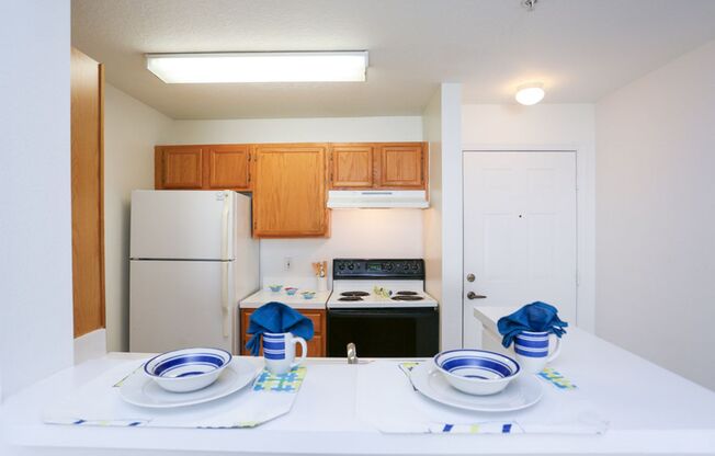 2 beds, 1.5 baths, 760 sqft, $1,144, Unit 3-357
