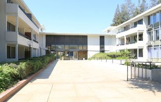 2 beds, 2 baths, 950 sqft, $3,200, Unit 104