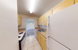 2 beds, 1 bath, $1,575, Unit UNIT J