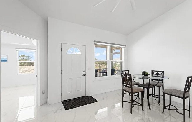 200 GDNS EDGE DR