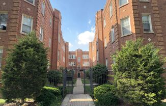 Belmont Cragin 2 Bed/1 Bath ~ Heat Included ~ Income Guidelines Apply