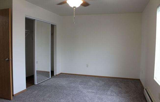 1 bed, 1 bath, 1,000 sqft, $979.99, Unit 2220-03