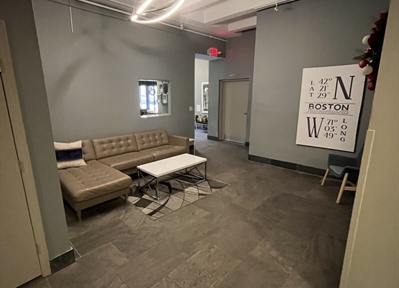 1 bed, 1 bath, 540 sqft, $3,200, Unit 322