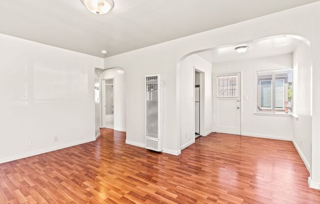 Renovated 1-Bedroom with Gated Parking & Garbage Paid!