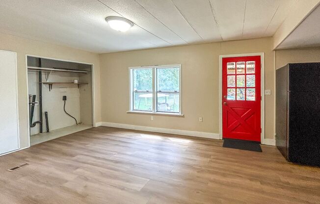 Single Level Home In Aumsville ~ 8798 Holmquist Rd SE