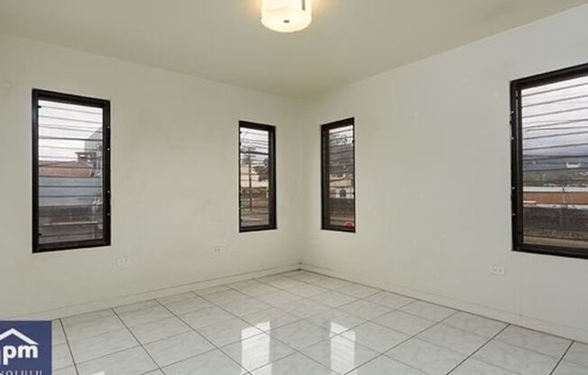 3 Bedroom, 2 Bath Apartment Style Townhouse